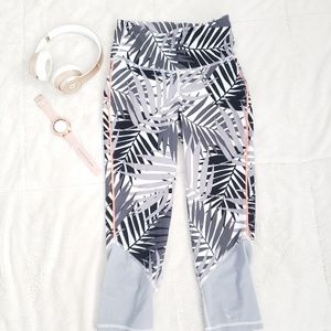 Palm printed capris